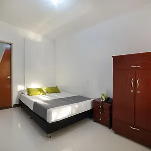 Ayenda 1234 Imperio 70 Medellín